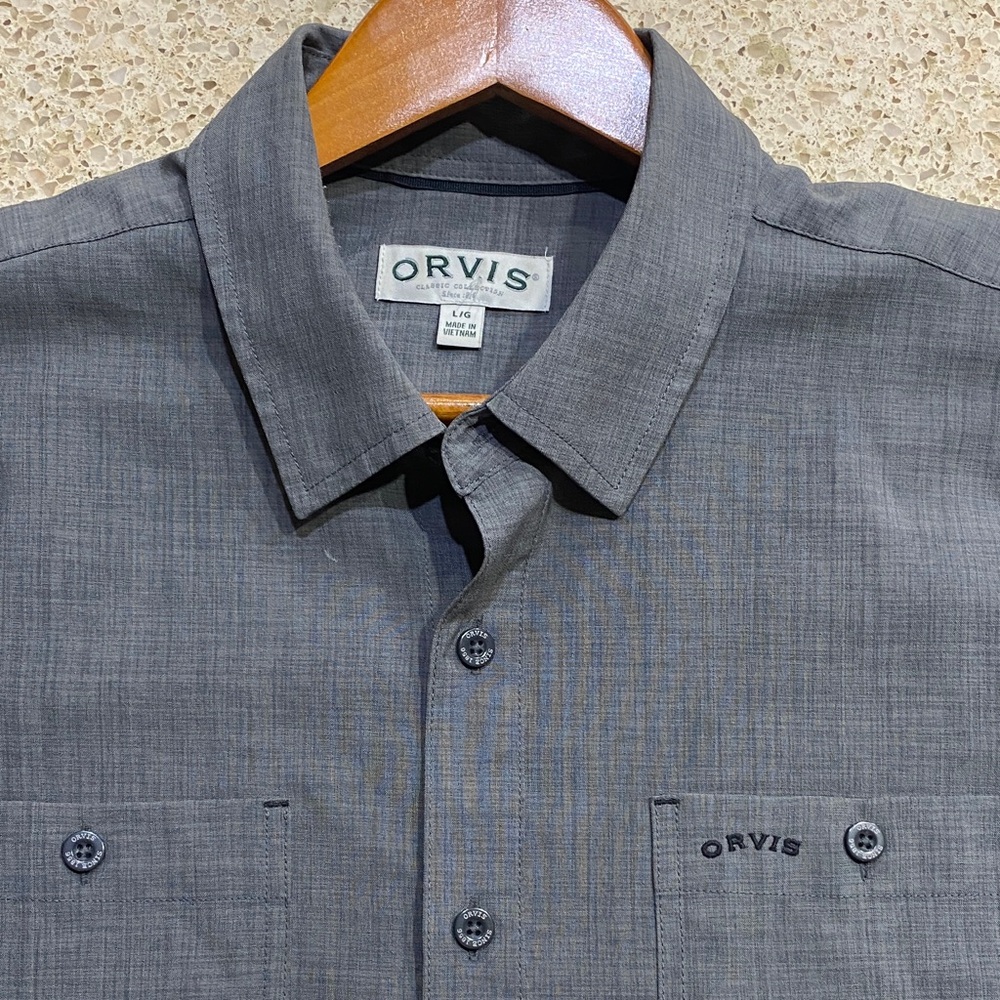 Orvis Men's Charcoal Button Down Shirt